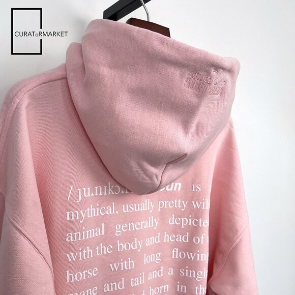 Vetements: Limited Edition Unicorn Definition Print Mythical Pink FW22 - Picture 4 of 15